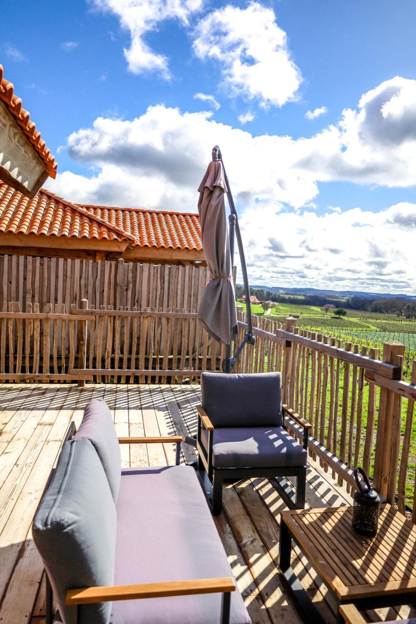 Bed and Breakfast Le Domaine De La Tour Des Vents Bergerac Exterior foto