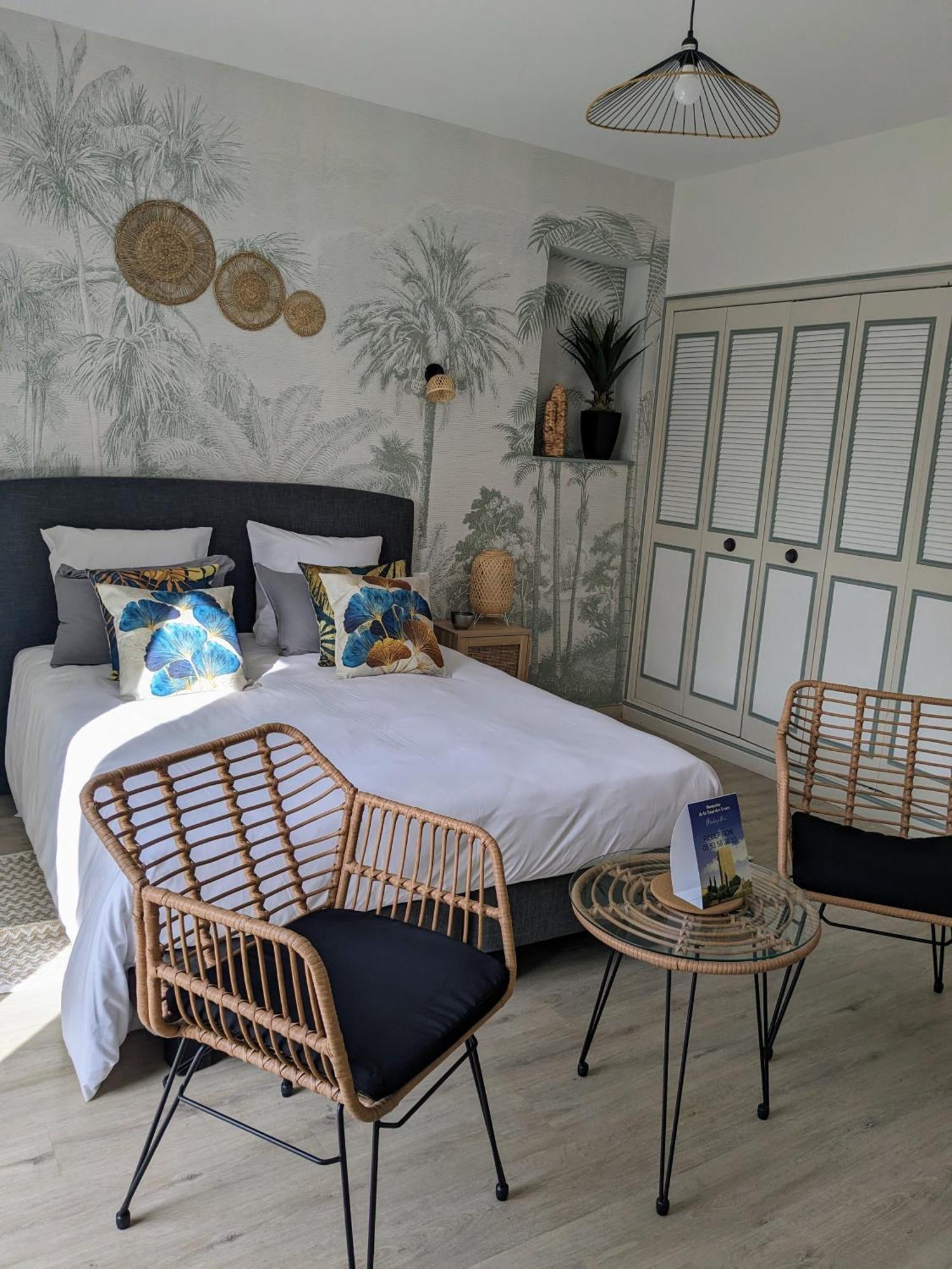 Bed and Breakfast Le Domaine De La Tour Des Vents Bergerac Exterior foto
