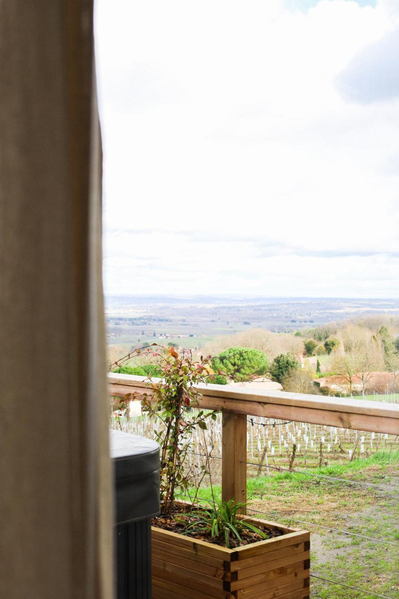Bed and Breakfast Le Domaine De La Tour Des Vents Bergerac Exterior foto