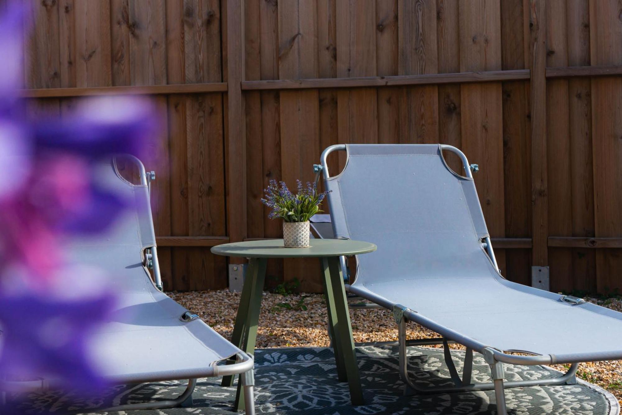 Bed and Breakfast Le Domaine De La Tour Des Vents Bergerac Exterior foto
